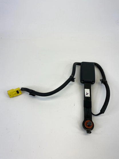 2012-2017 HYUNDAI ACCENT SEDAN FRONT RIGHT PASSENGER SIDE SEAT BELT BUCKLE OEM