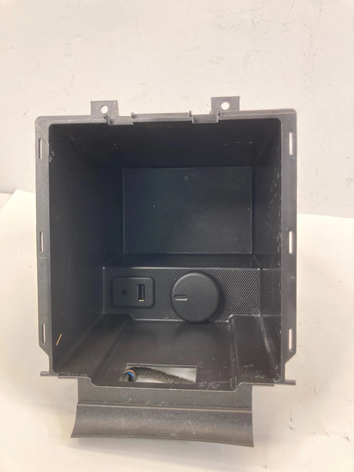 2010-2013 Buick LaCrosse Center Console Storage Compartment Box w/ USB Jack Port