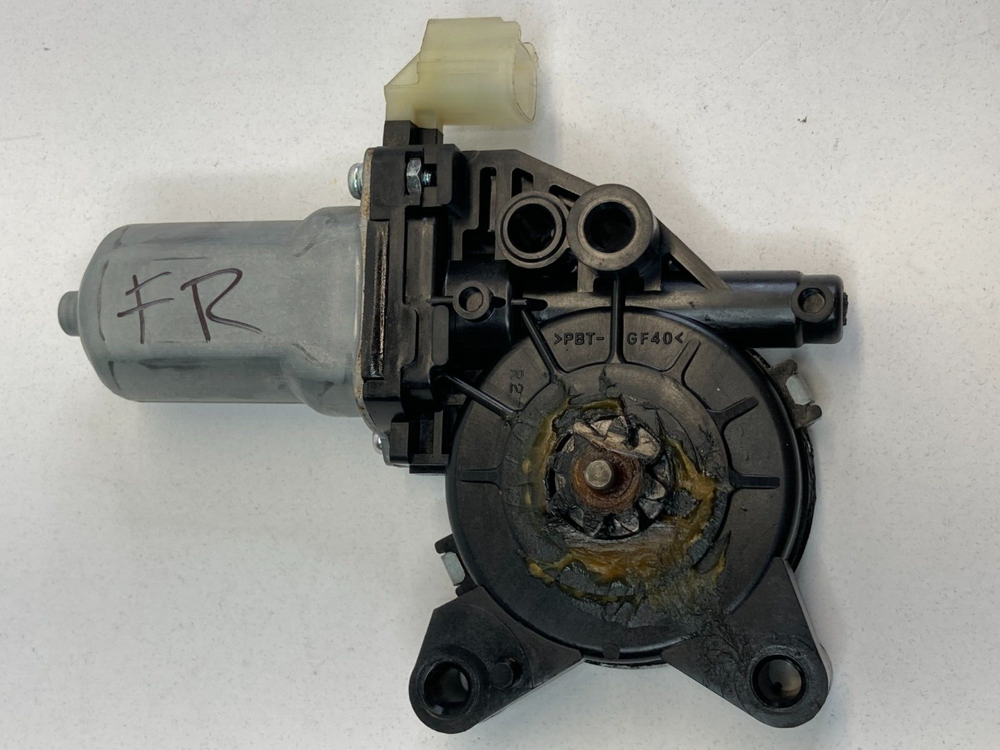 2006-2014 Kia Sedona Front Right Side Door Window Power Motor 82460-4D000 OEM