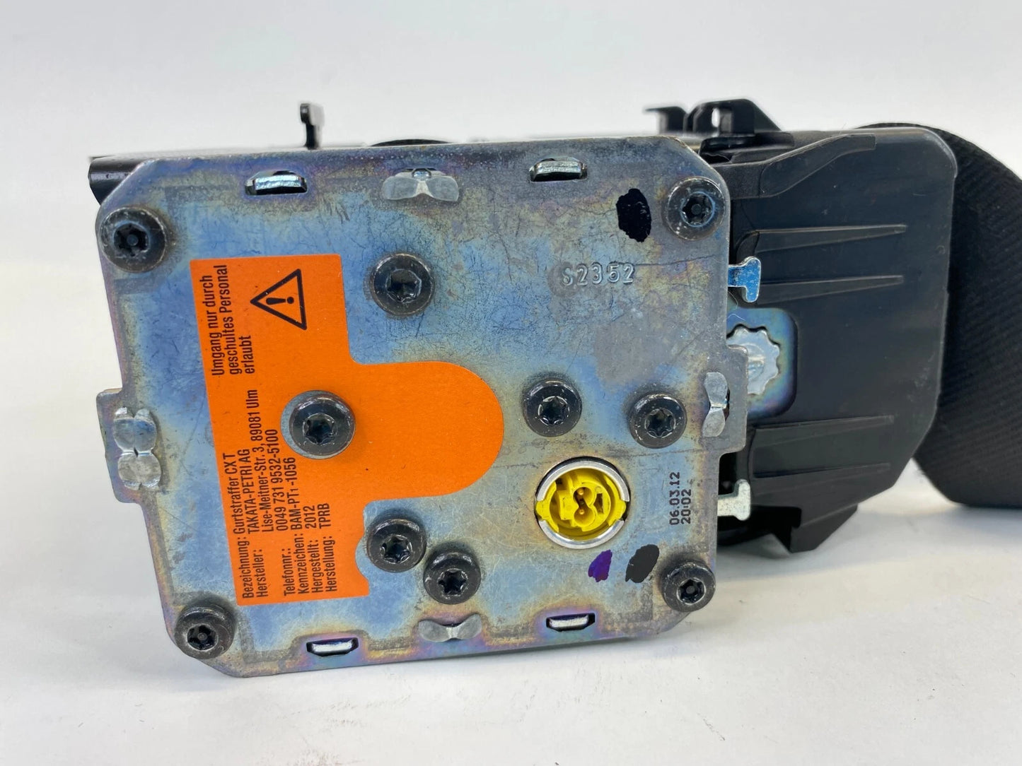 2011-2017 VOLKSWAGEN TOUAREG FRONT RIGHT PASSENGER SIDE SEAT BELT RETRACTOR OEM