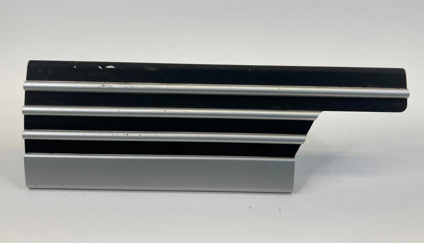 03-07 LAND ROVER RANGE ROVER REAR RIGHT SIDE DOOR TRIM STEP SILL SCUFF PLATE OEM