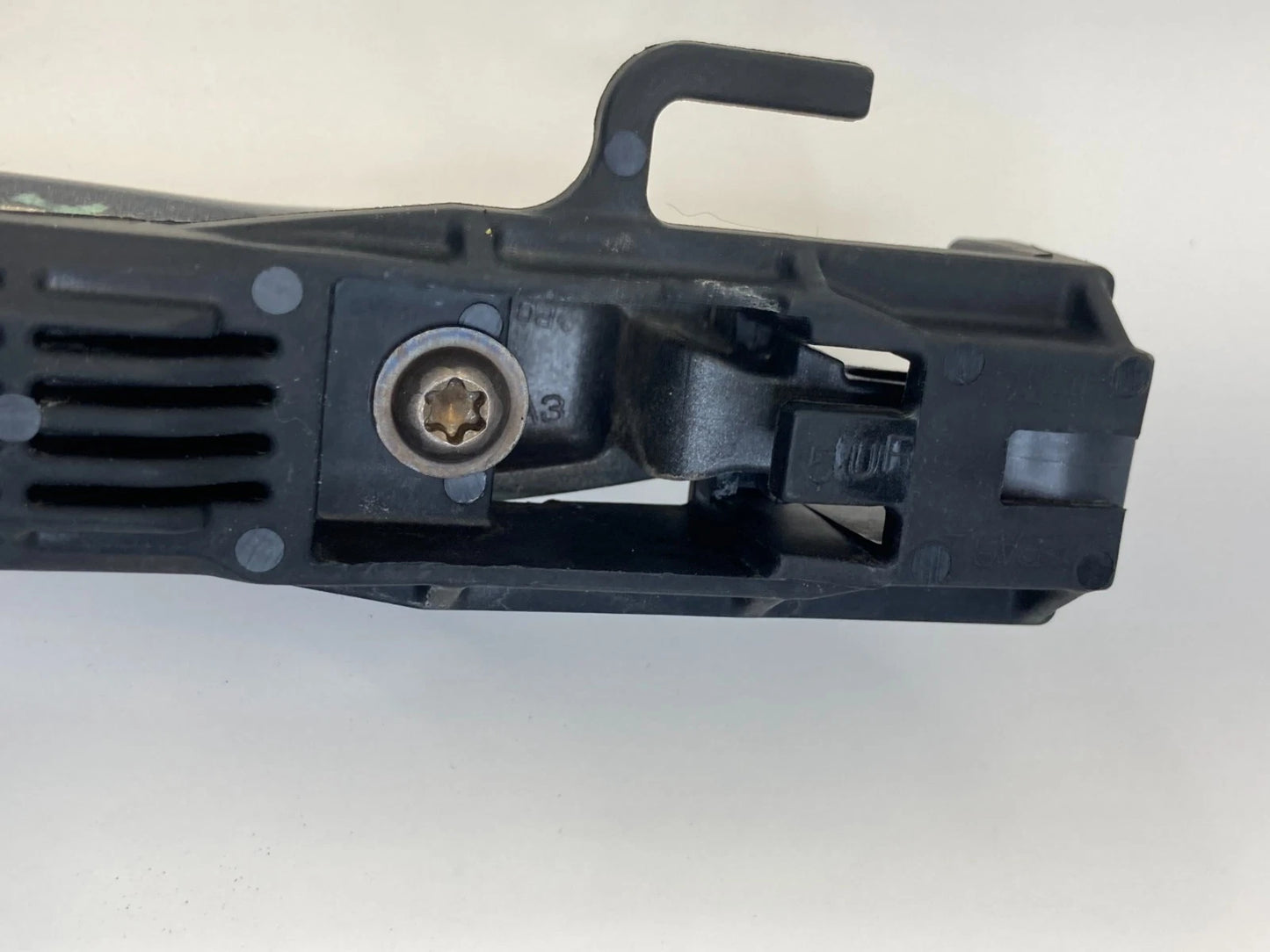 2004-2010 TOYOTA SIENNA FRONT RIGHT PASSENGER SIDE EXTERIOR DOOR HANDLE OEM