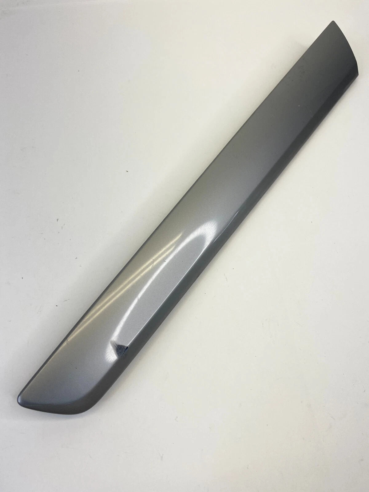 2012-2015 VOLKSWAGEN PASSAT FRONT LEFT SIDE DOOR TRIM MOLDING PANEL 561867409B