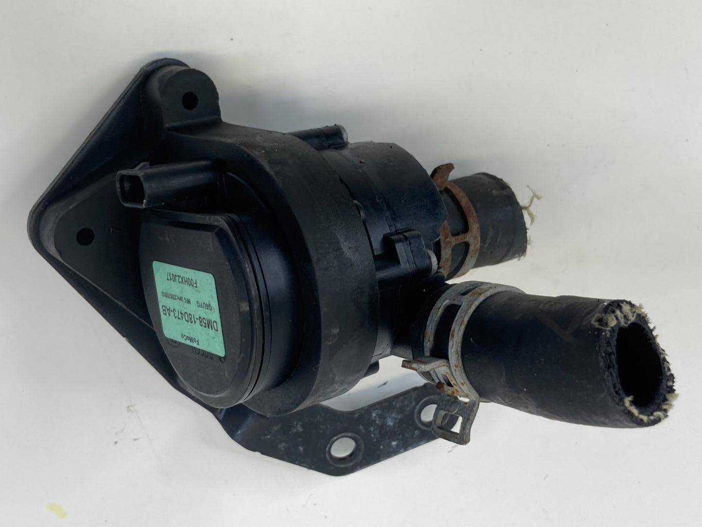 2013-2018 Ford C-Max Hybrid Auxiliary Coolant Water Pump DM58-18D473-AB OEM