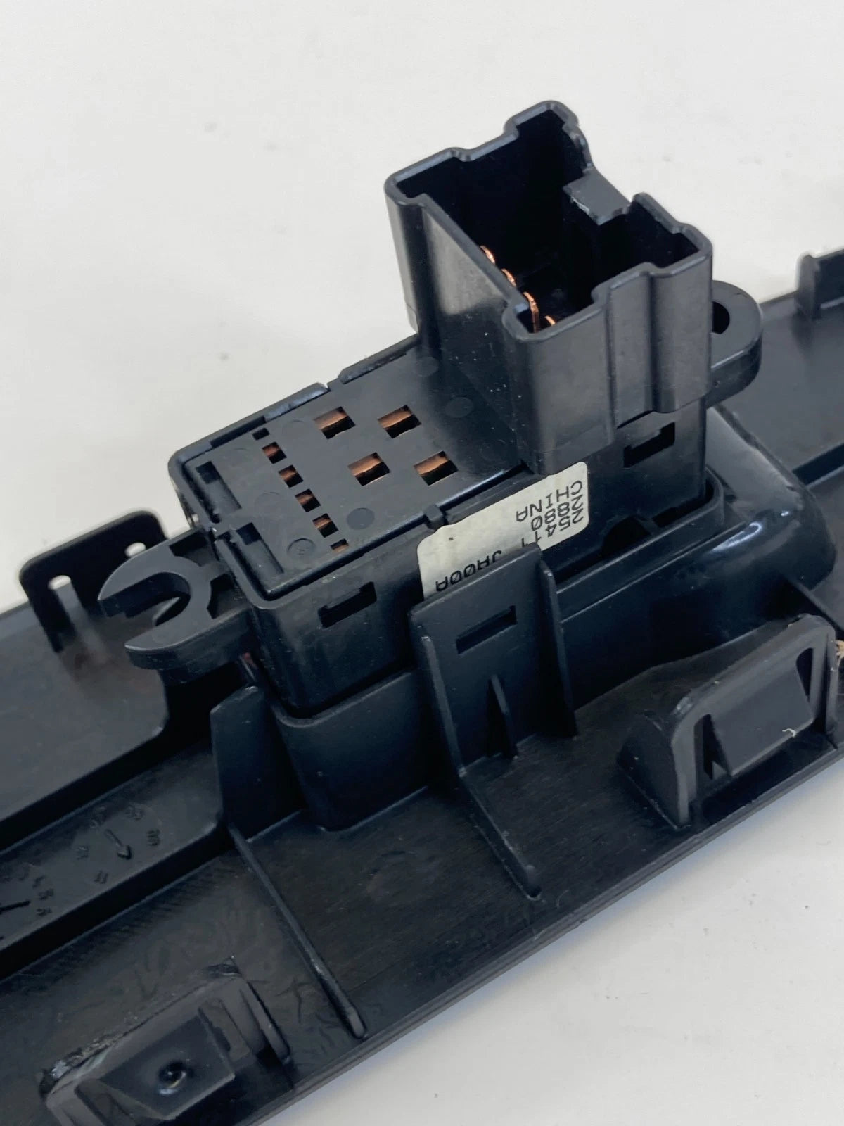 2007-2011 Nissan Altima Rear Left Side Door Window Switch w/ Bezel 25411-JA00A