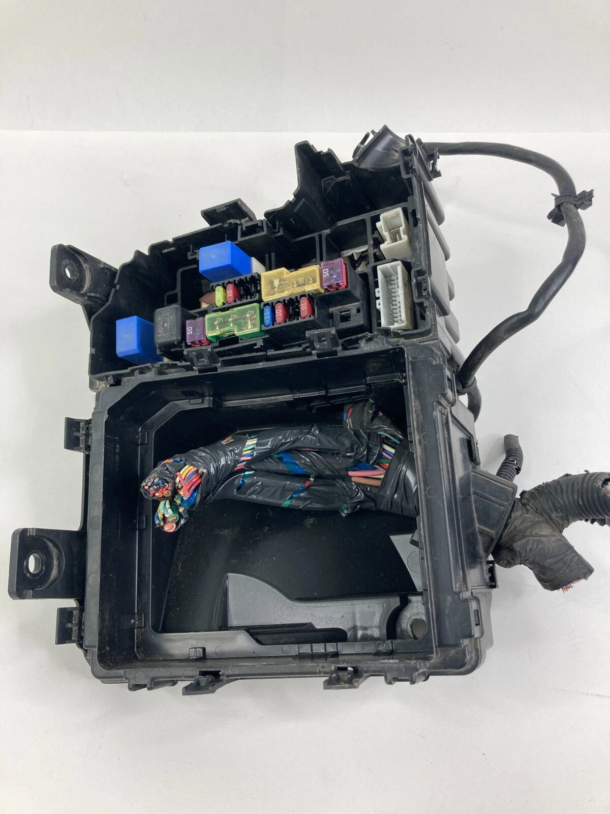 2008 2009 2010 NISSAN ROGUE 2.5L L4 AT ENGINE FUSE BOX RELAY PANEL MODULE OEM