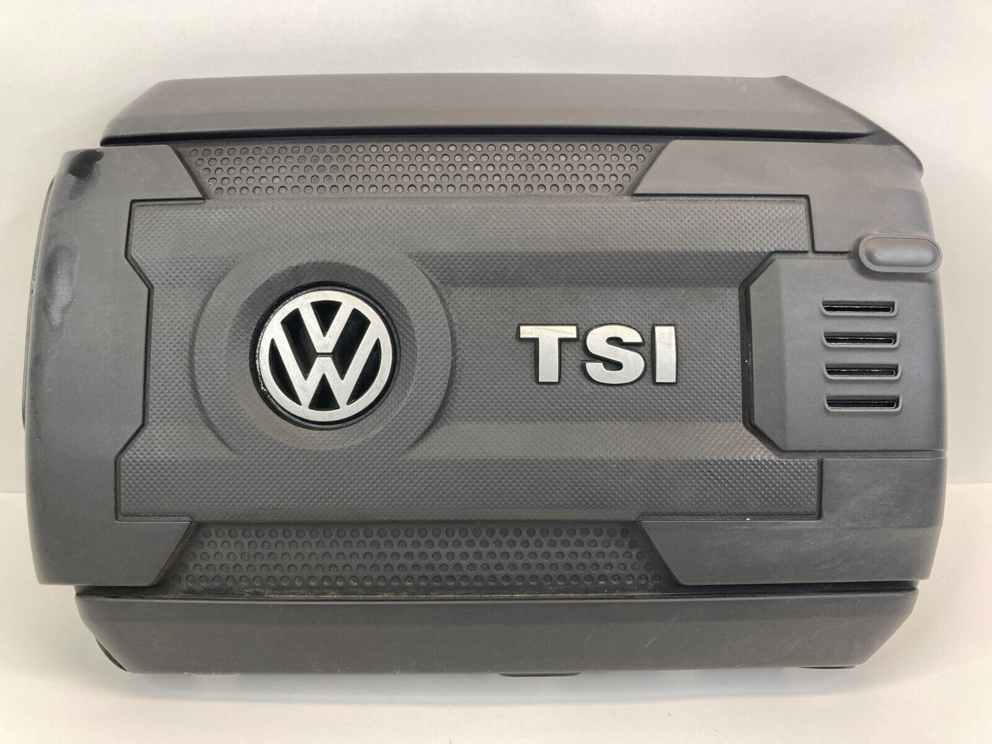 2014-2017 VW Volkswagen Passat 1.8L Engine Cover Appearance Top Lid OEM