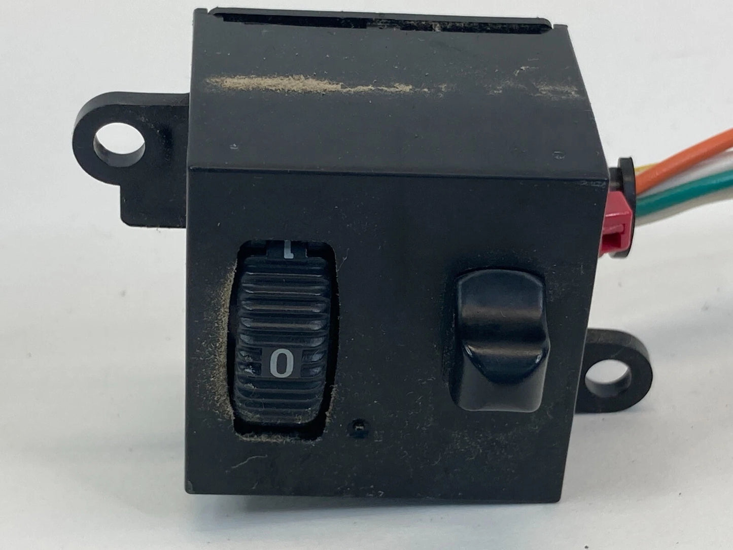 98-02 LINCOLN TOWN CAR LEFT SIDE HEATED SEAT ADJUST CONTROL SWITCH F8VB14D695AD