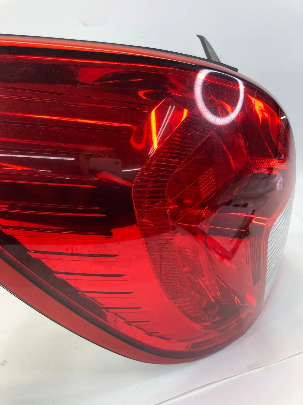 13-15 CHEVROLET CAPTIVA SPORT REAR LEFT SIDE TAIL LIGHT TAILLIGHT LAMP ASSY OEM