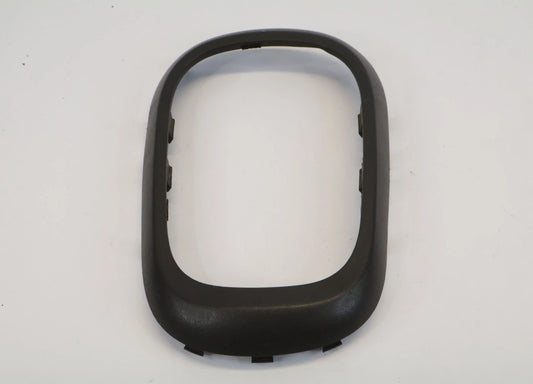 06-11 HYUNDAI ACCENT AUTOMATIC SHIFTER CONSOLE TRIM BEZEL SURROUND 84631-1E100