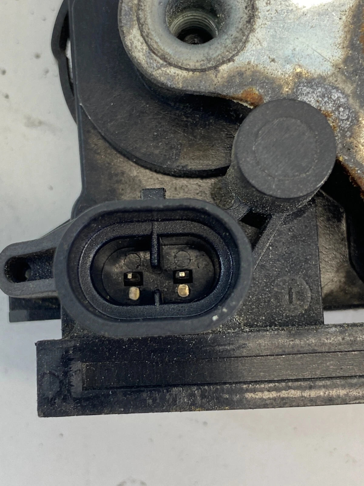 05-07 BUICK TERRAZA REAR RIGHT PASSENGER SIDE DOOR LOCK LATCH ACTUATOR OEM