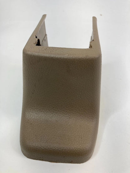2008-2010 SATURN VUE 4-DR FRONT RIGHT SEAT TRACK END COVER TRIM CAP 96631140 OEM