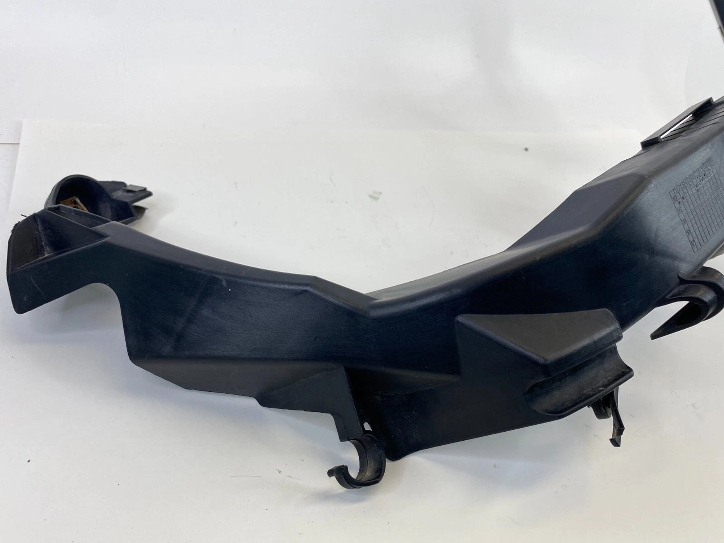 2006 BMW 330xi 330i FRONT RIGHT HEADLIGHT MOUNT BRACKET OEM FACTORY 51117116708
