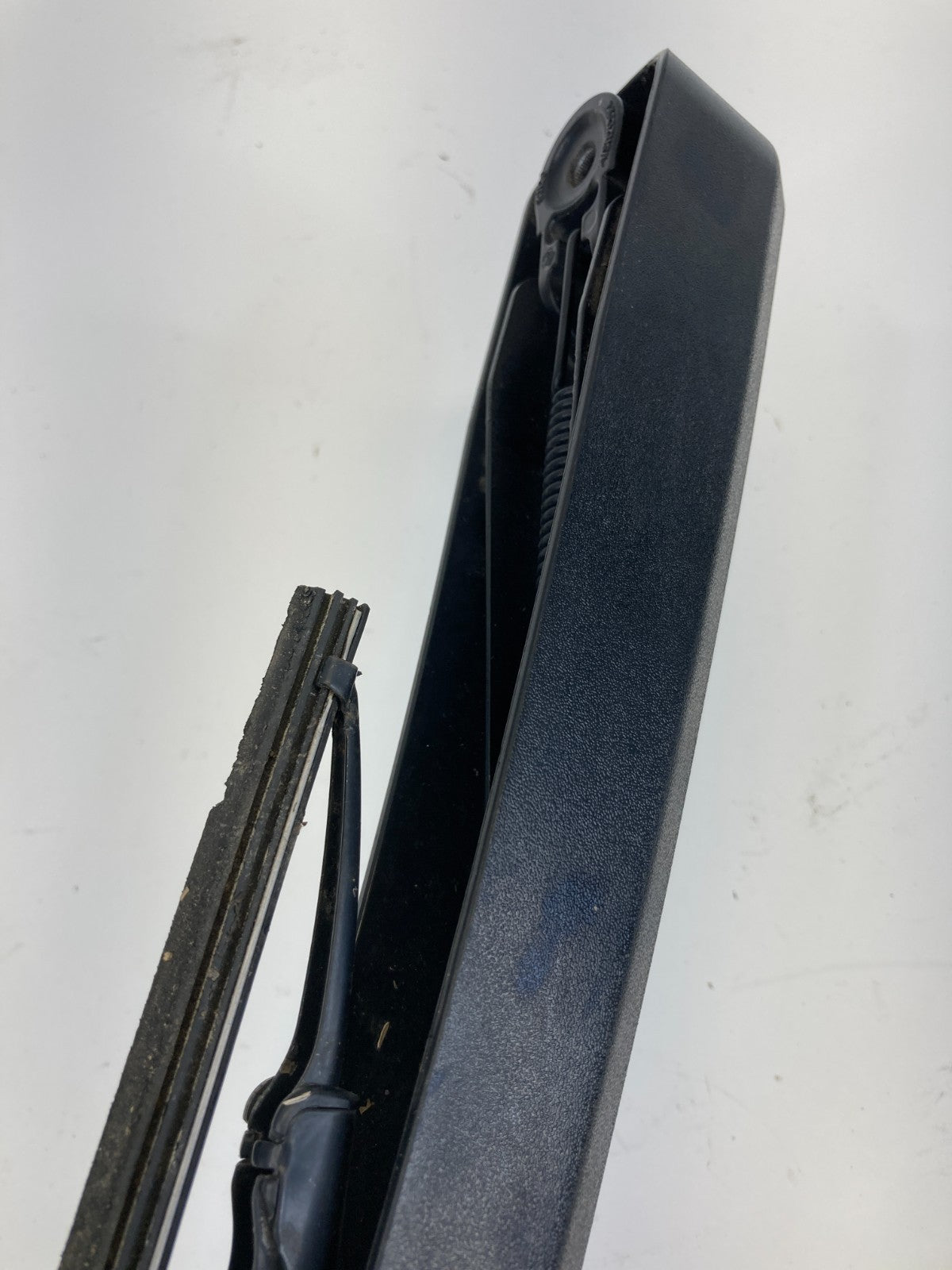 10-17 GMC Terrain Chevy Equinox Rear Tailgate Window Wiper Arm Cover Trim OEM