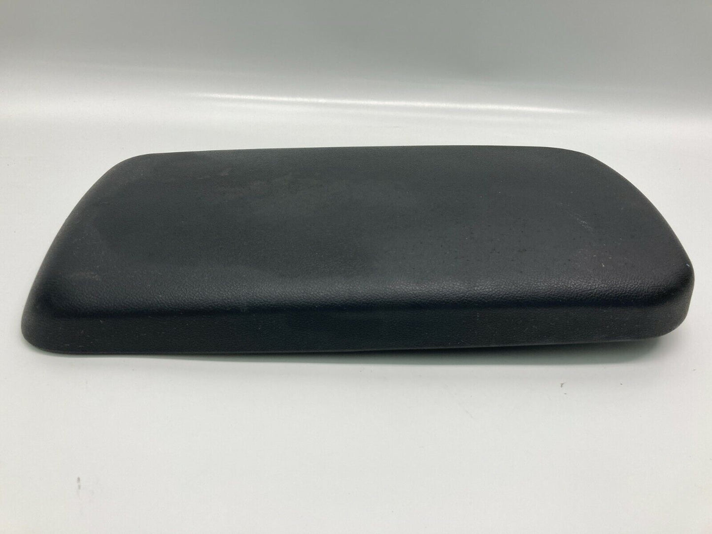 2005 2006 2007 2008 2009 2010 Pontiac G6 Center Console Armrest Lid Cover OEM