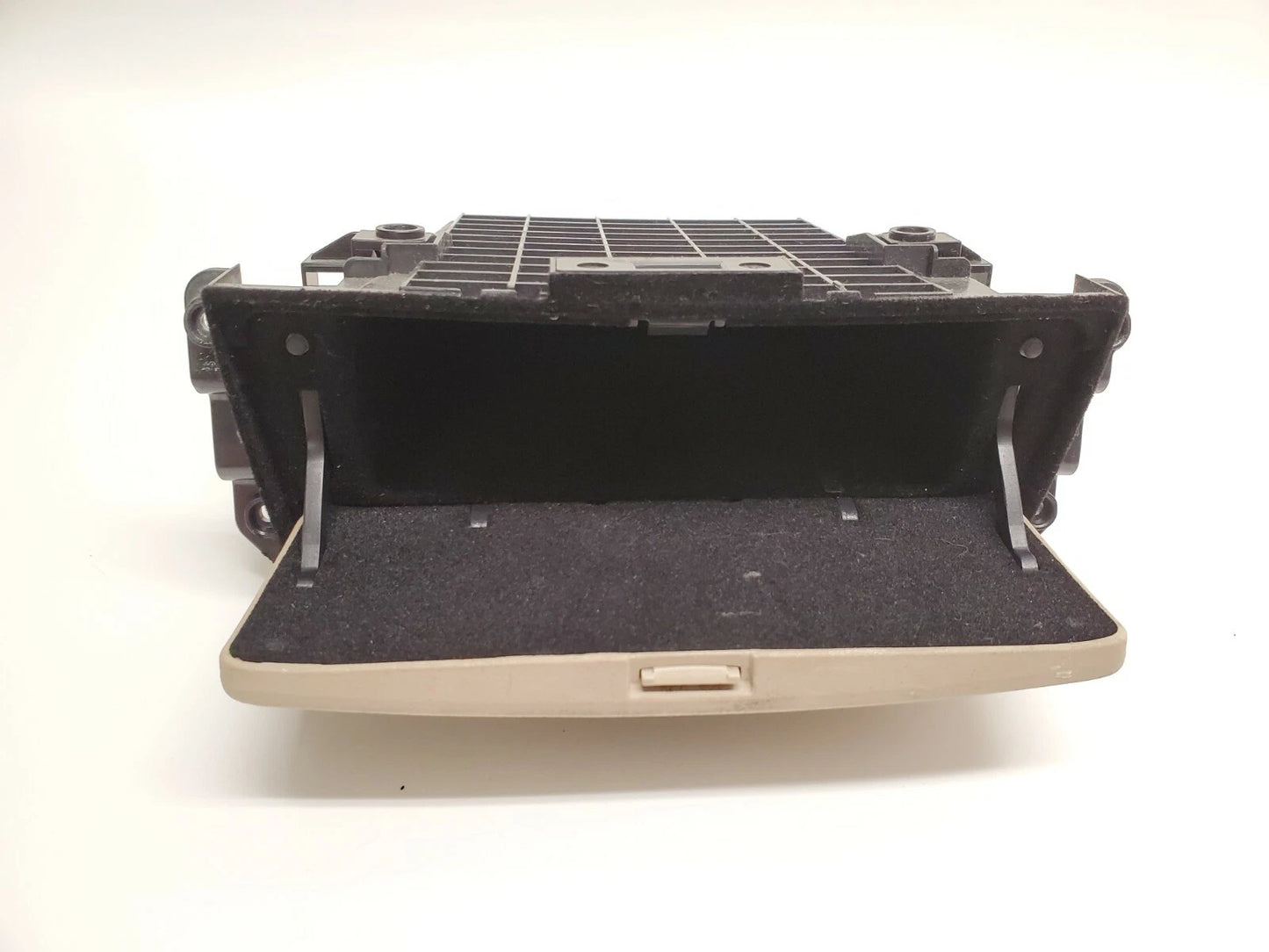 06-10 HYUNDAI AZERA CENTER DASH STORAGE CONSOLE ASHTRAY COMPARMENT 84745-3L100
