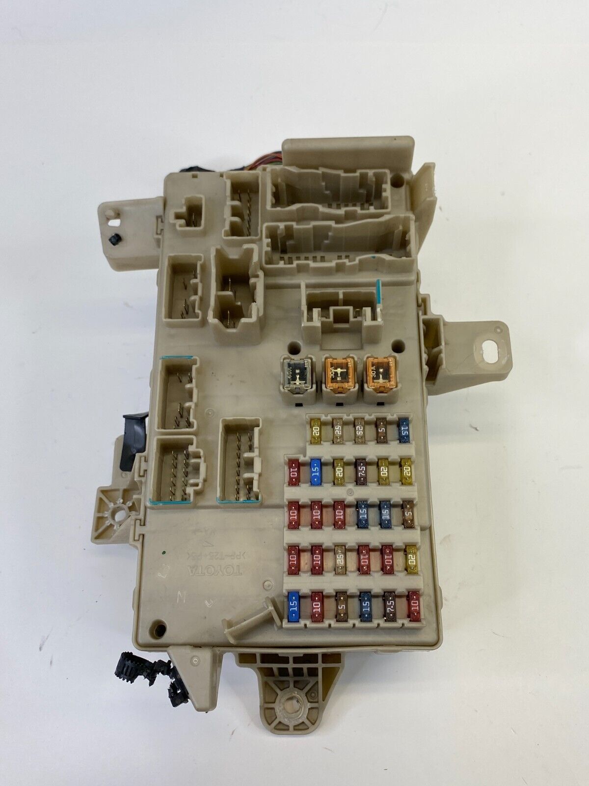 2002 2003 02 03 Lexus ES300 3.0L V6 Under Dash Fuse Box Relay Unit OEM