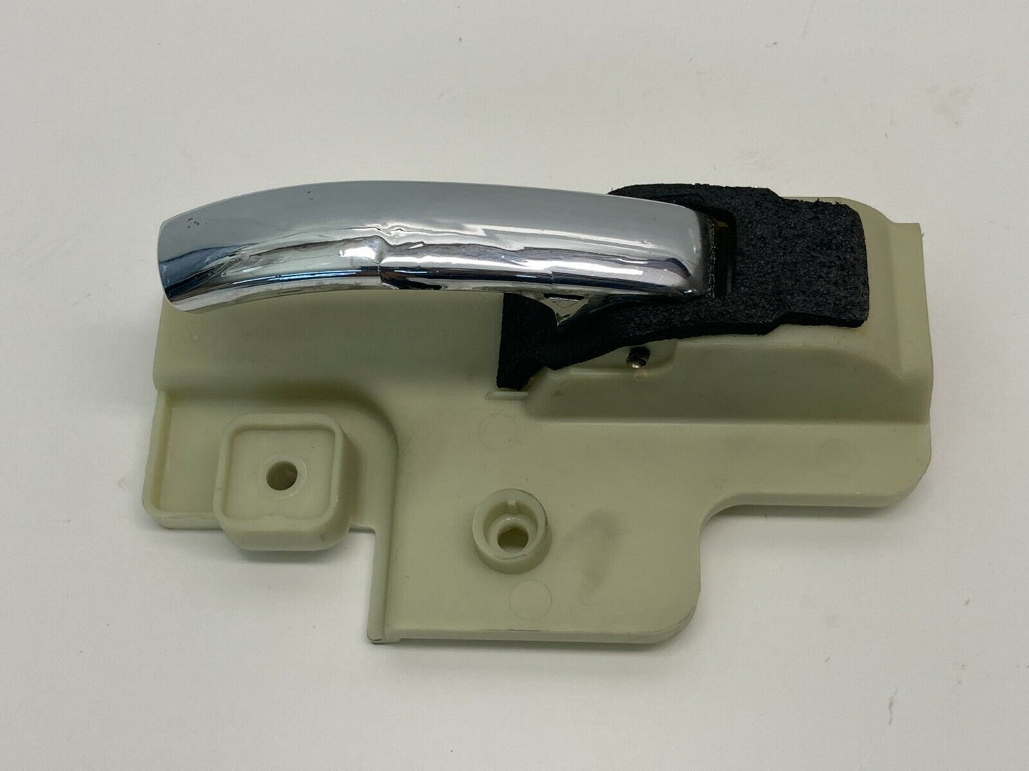 2007-2010 Dodge Caliber Front Right Passenger Side Inner Door Handle 186204471