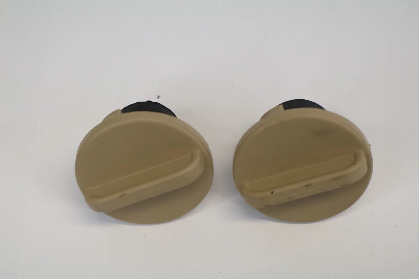 2012-2017 HYUNDAI ACCENT DASH GLOVE BOX KNOB STOPPER PAIR SET OEM