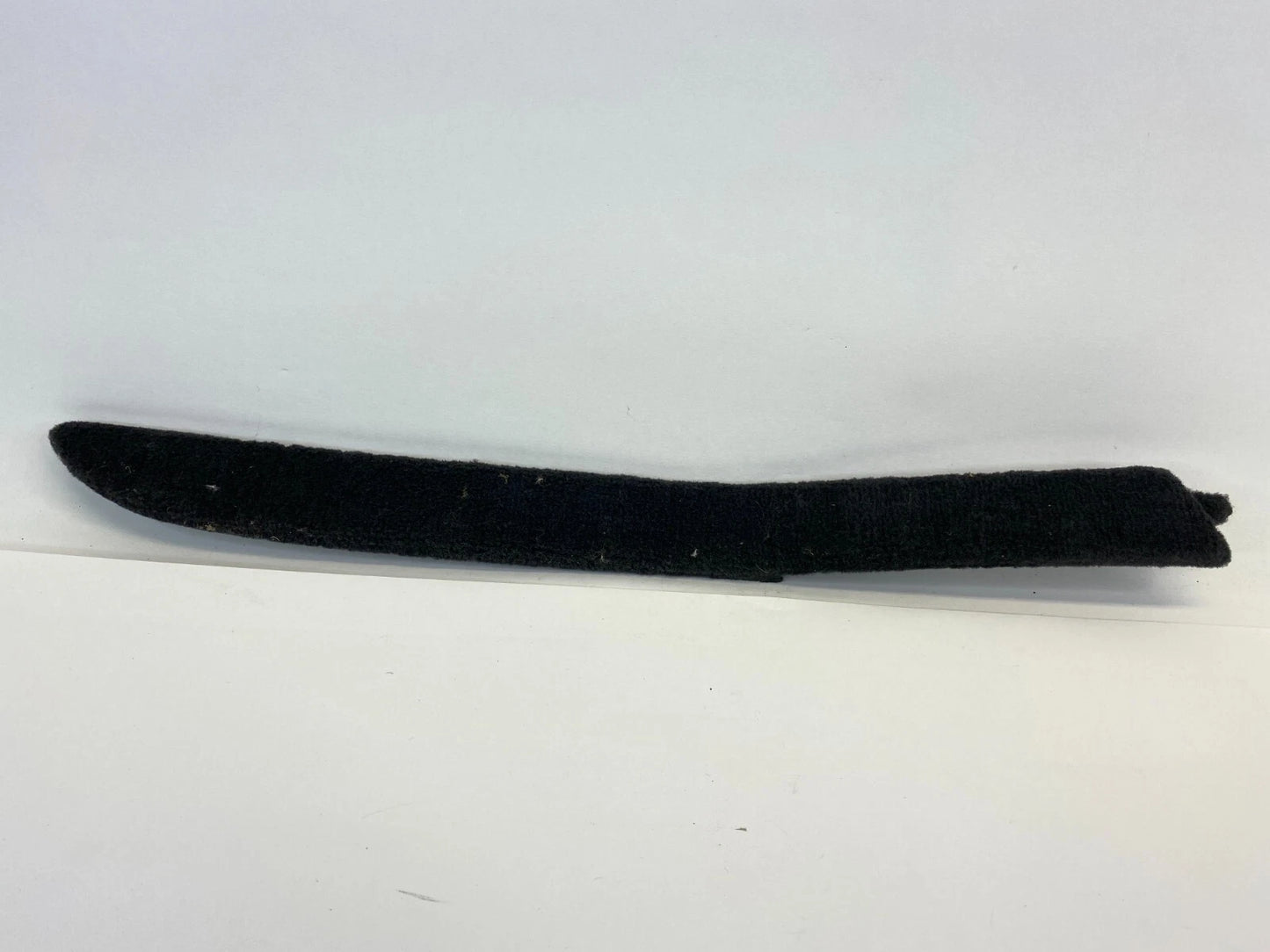 06-10 BMW 5-SERIES 550I LEFT CENTER CONSOLE MOLDING CARPET TRIM 51167059951 OEM
