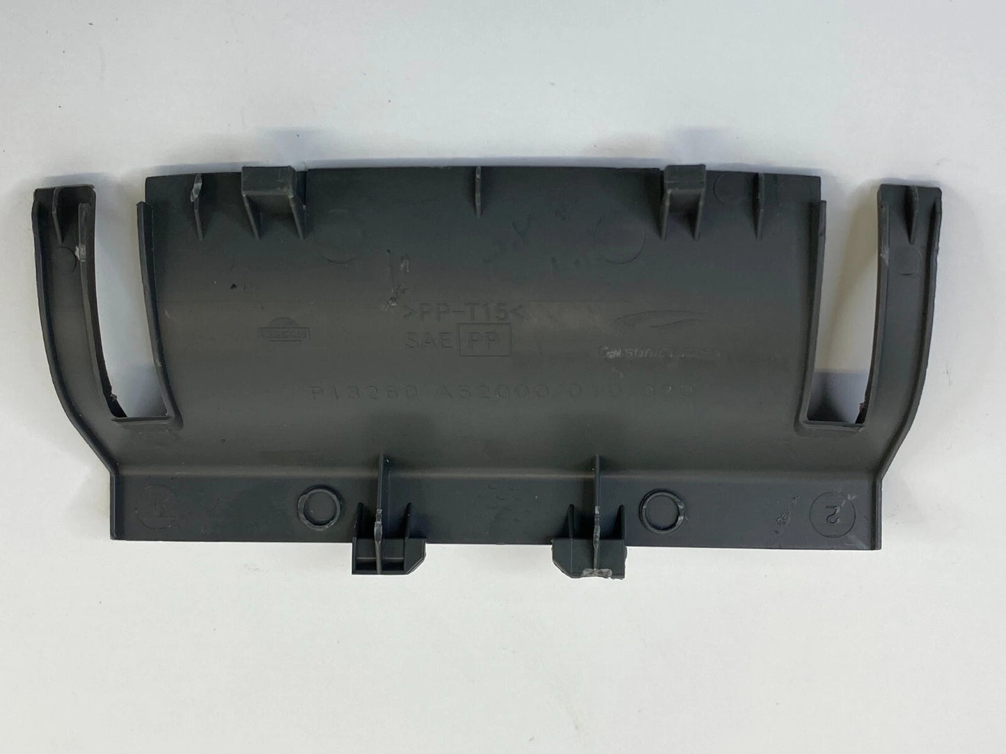 2009-2013 NISSAN ALTIMA CENTER CONSOLE ARM REST SUPPORT TRIM COVER BEZEL OEM