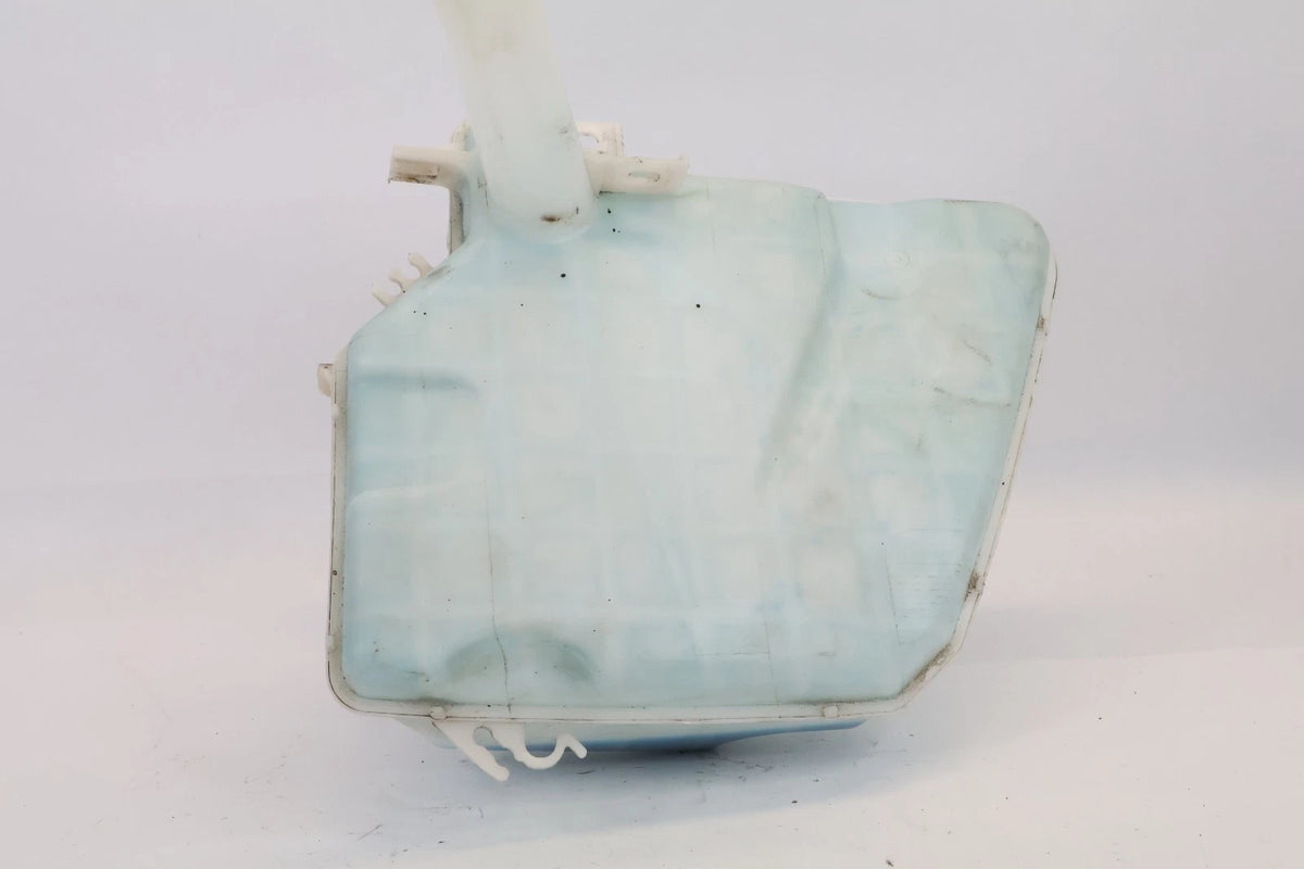 07-12 TOYOTA YARIS SEDAN WIPER WASHER FLUID RESERVOIR TANK W/ PUMP 06060851-250
