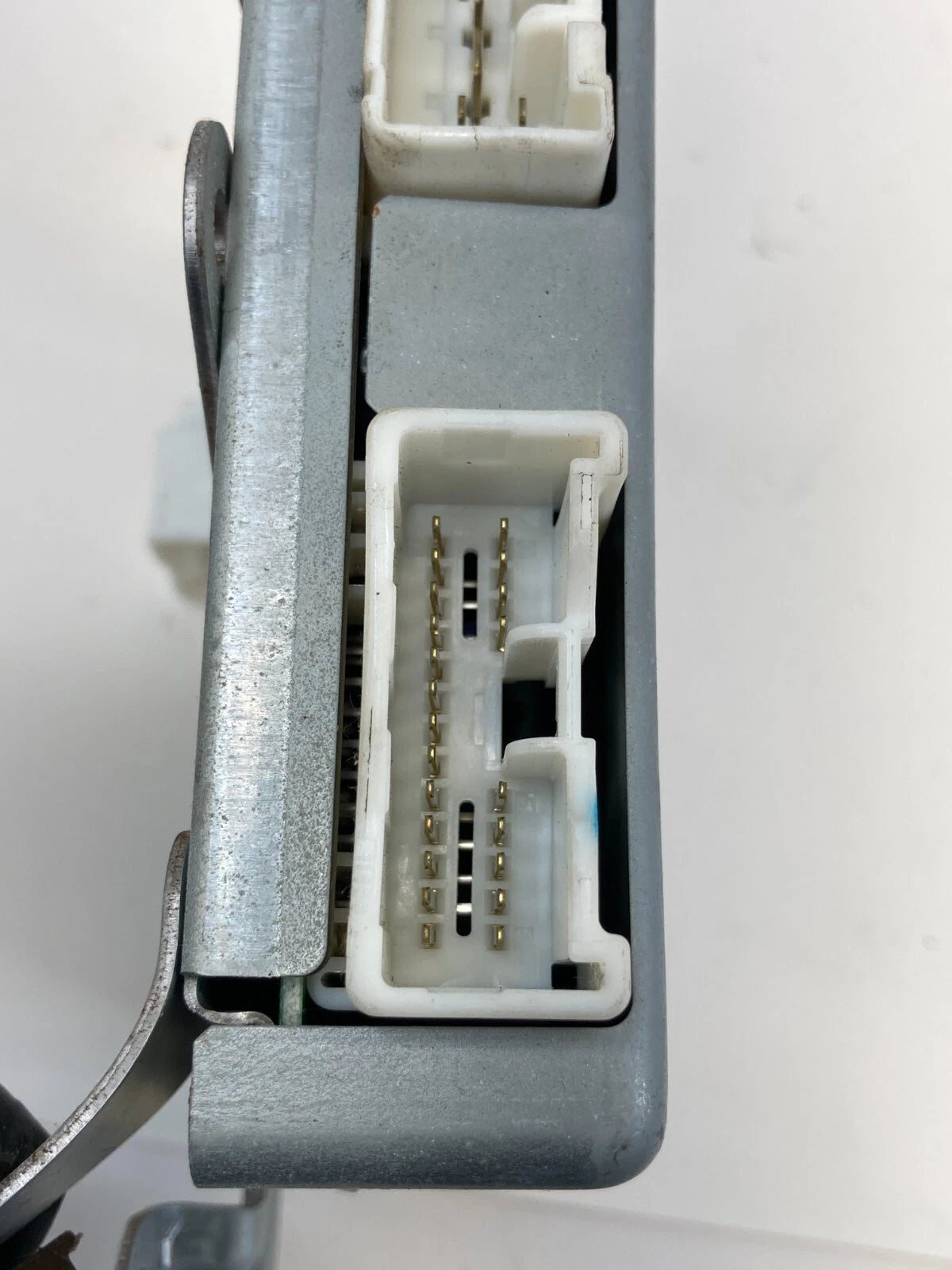 1999-2003 LEXUS RX300 SEAT POSITION MEMORY CONTROL MODULE UNIT OEM 89710-48010