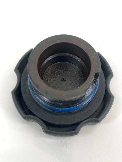 2003-2009 CHEVROLET IMPALA 5.3L V8 ENGINE OIL FILLER TANK COVER CAP LID OEM