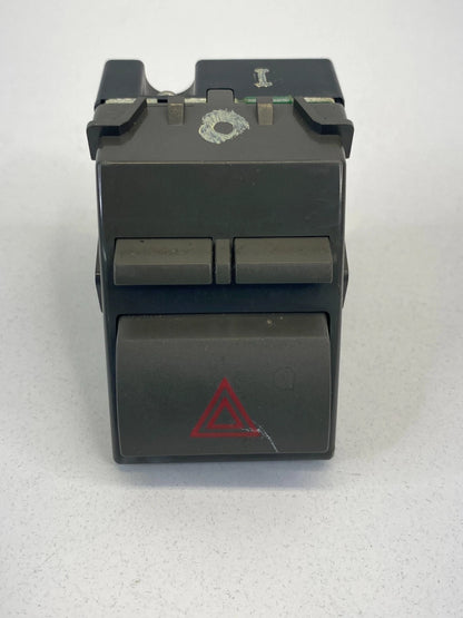 07-11 TOYOTA CAMRY CENTER DASH EMERGENCY HAZARD WARNING SWITCH 84332-06100 OEM