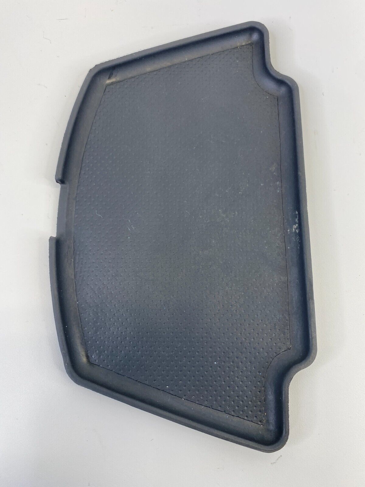 11-15 Chevrolet Cruze Front Upper Dash Compartment Mat Liner Tray GMJ300-013-1