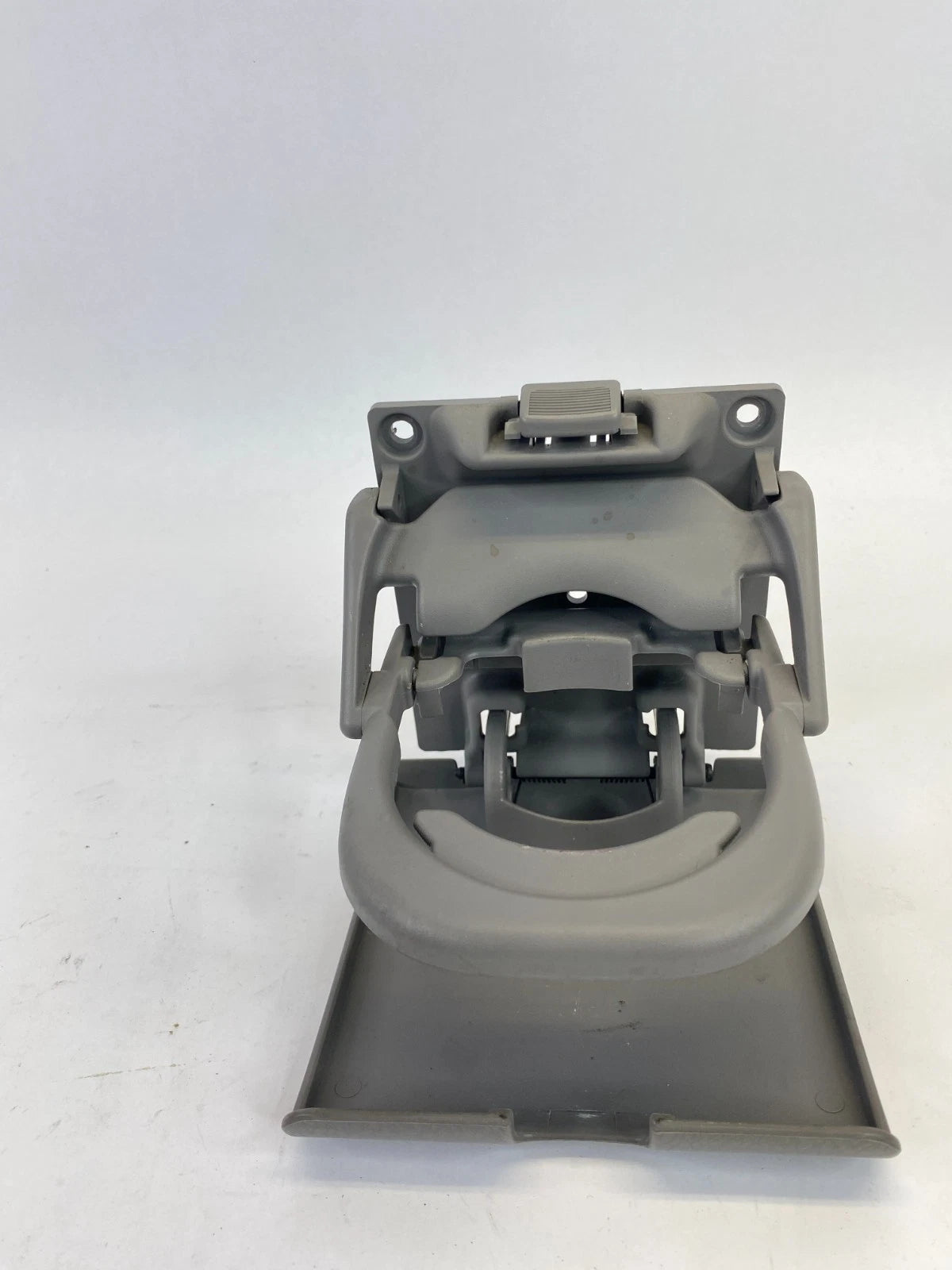 1999-2004 HONDA ODYSSEY REAR LEFT OR RIGHT SIDE SECOND ROW SEAT CUP HOLDER