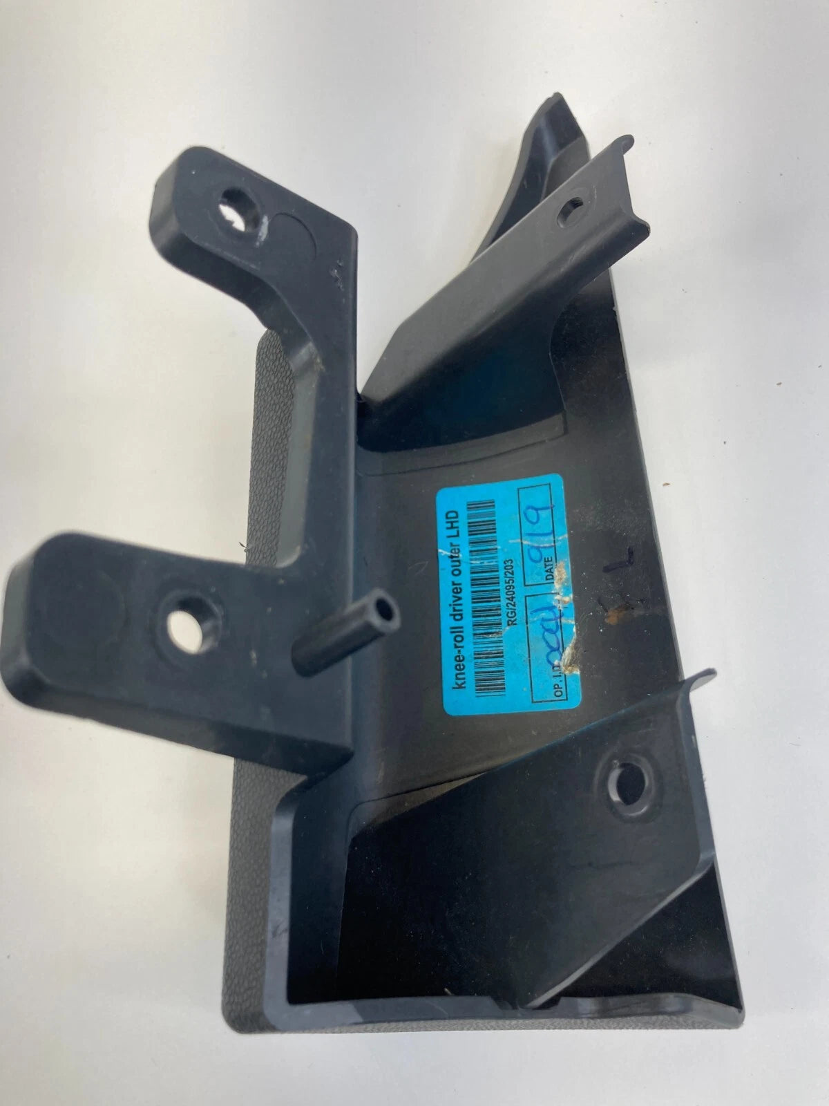 2007-2012 MINI COOPER DASH INSTRUMENT PANEL KNEE BOLSTER LEFT SIDE 51452752835