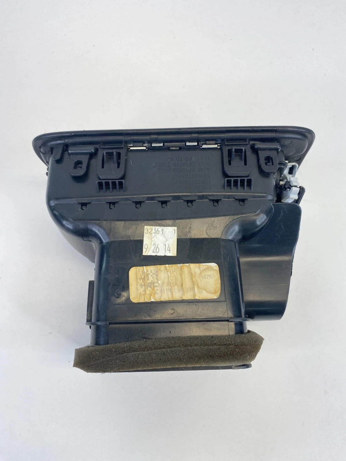 15-17 Chrysler 200 Right Passenger Side Dash AC Air Vent Outlet 1YE46TRMAC OEM