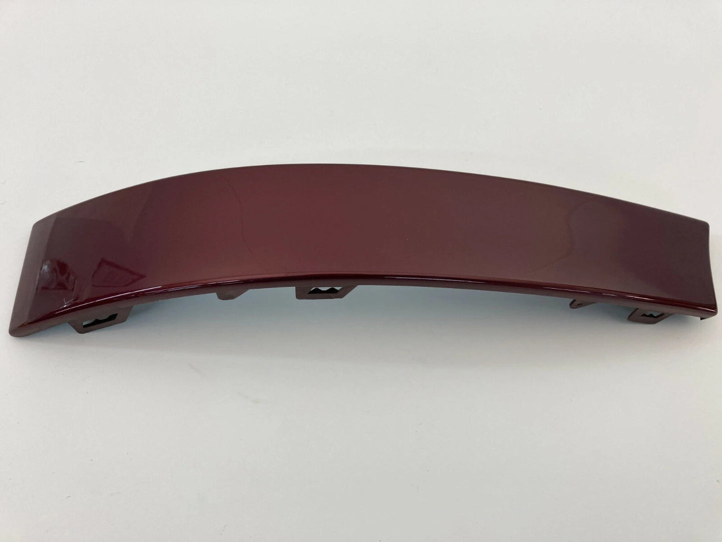 96-01 AUDI A4 QUATTRO 00-02 AUDI S4 REAR RIGHT TAILLIGHT LOWER TRIM MOLDING OEM