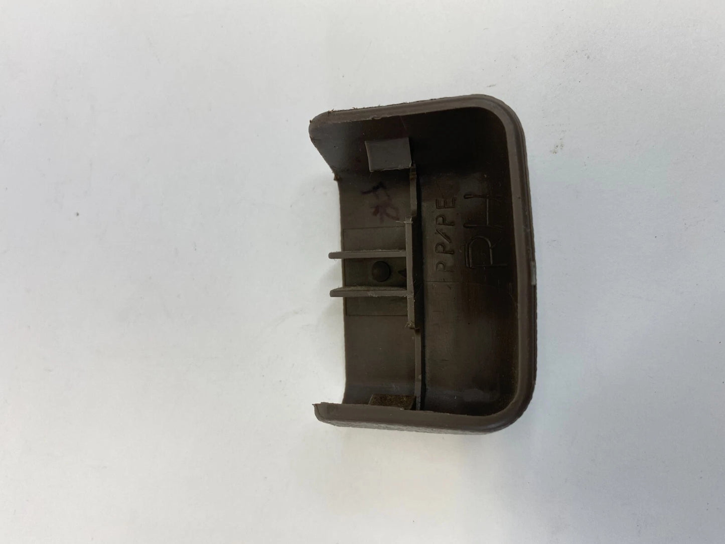 1996 1997 TOYOTA 4RUNNER FRONT RIGHT PASSENGER SIDE TRACK END COVER TRIM OEM