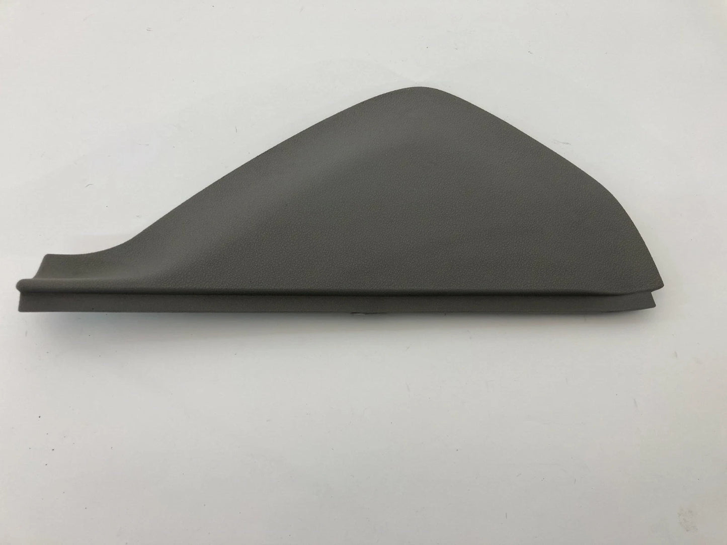 07-09 SATURN AURA 08-12 MALIBU FRONT RIGHT SIDE END CAP DASH COVER TRIM OEM