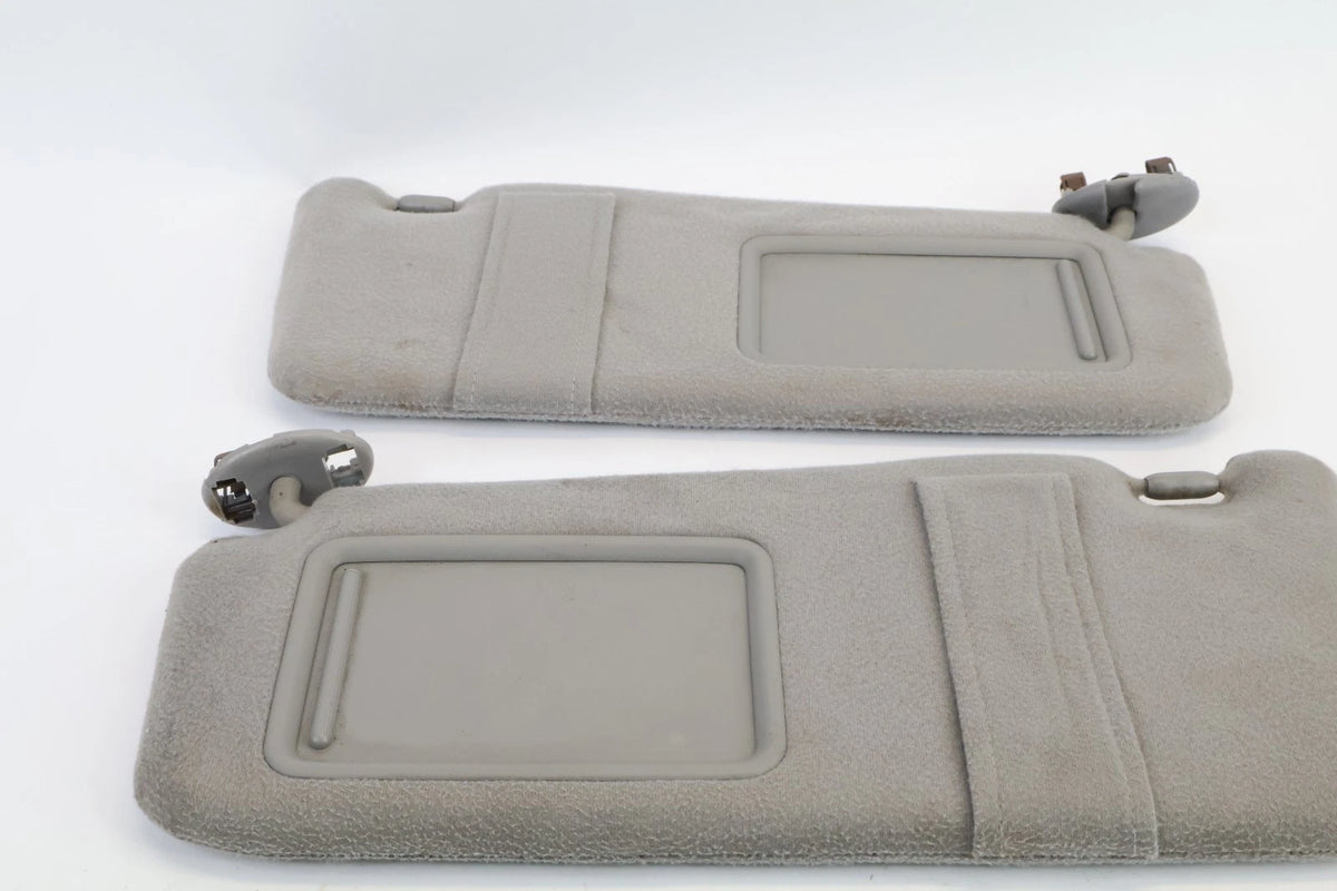 2007-2011 TOYOTA CAMRY SUN VISORS PAIR FRONT LEFT RIGHT WITH VANITY MIRROR FLAPS