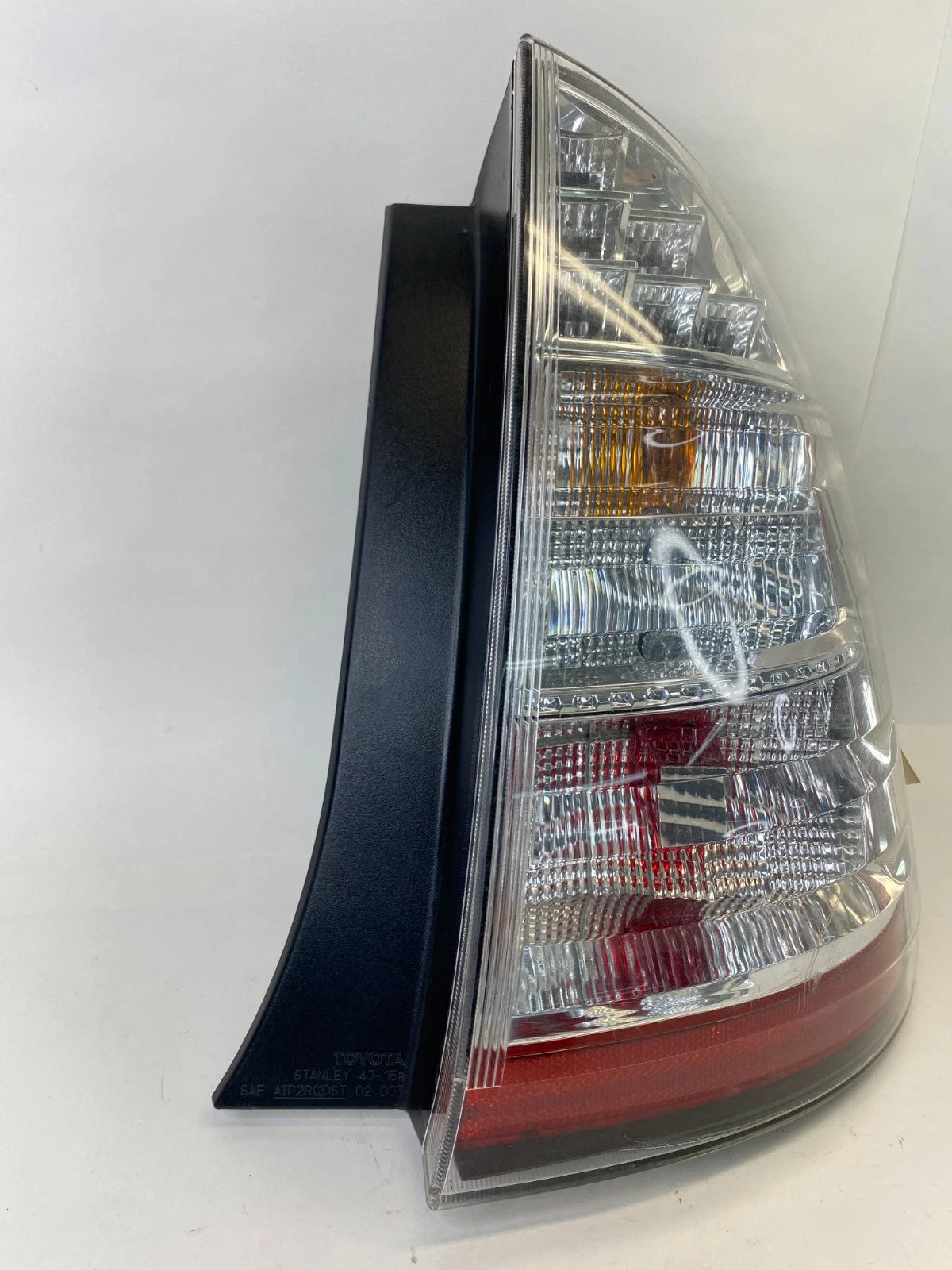 2006-2009 TOYOTA PRIUS REAR RIGHT PASSENGER SIDE TAIL LIGHT TAILLIGHT LAMP OEM