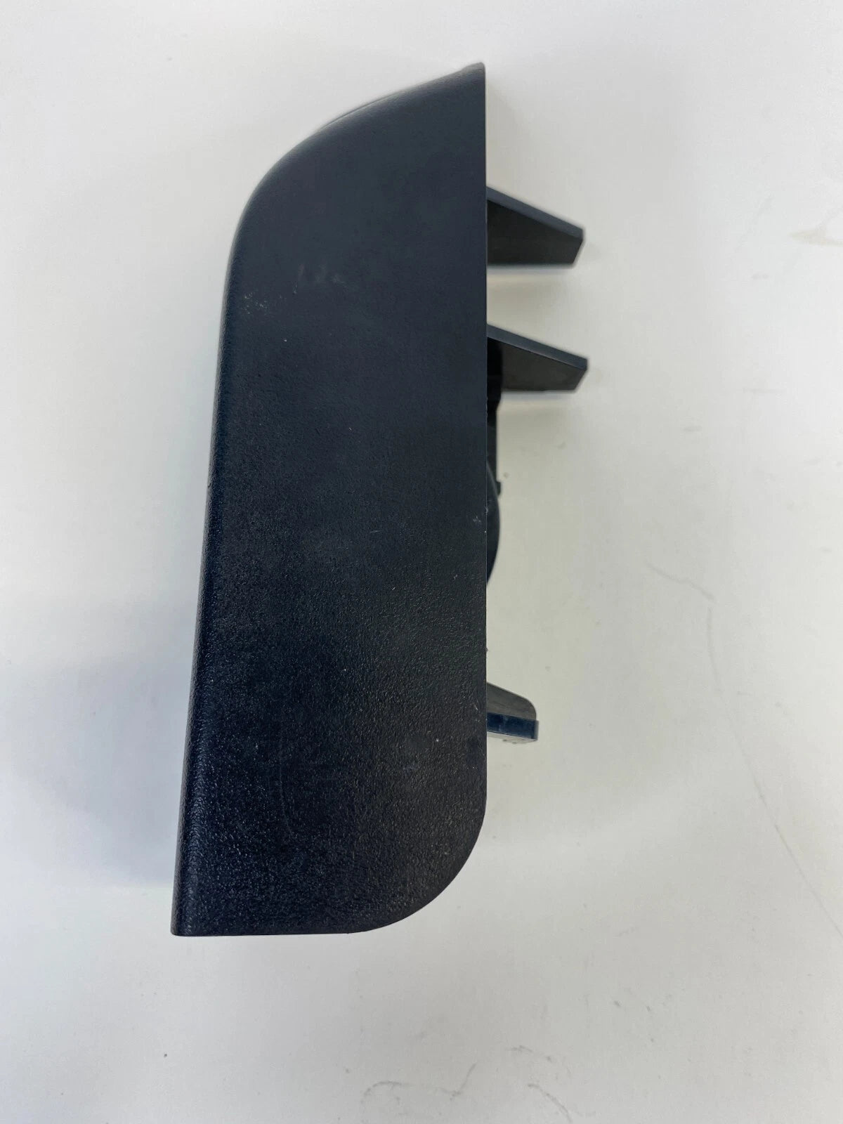 2005 06 07 08 09 2010 SCION TC FUEL GAS TANK DOOR LID RELEASE HANDLE SWITCH