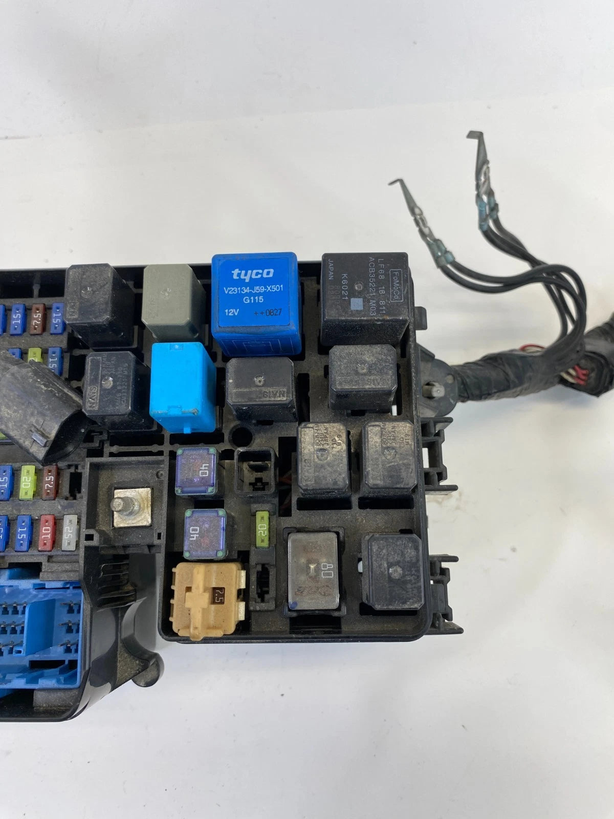 2010 Mazda 3 Mazda3 2.0L Engine Fuse Relay Box Block Junction OEM