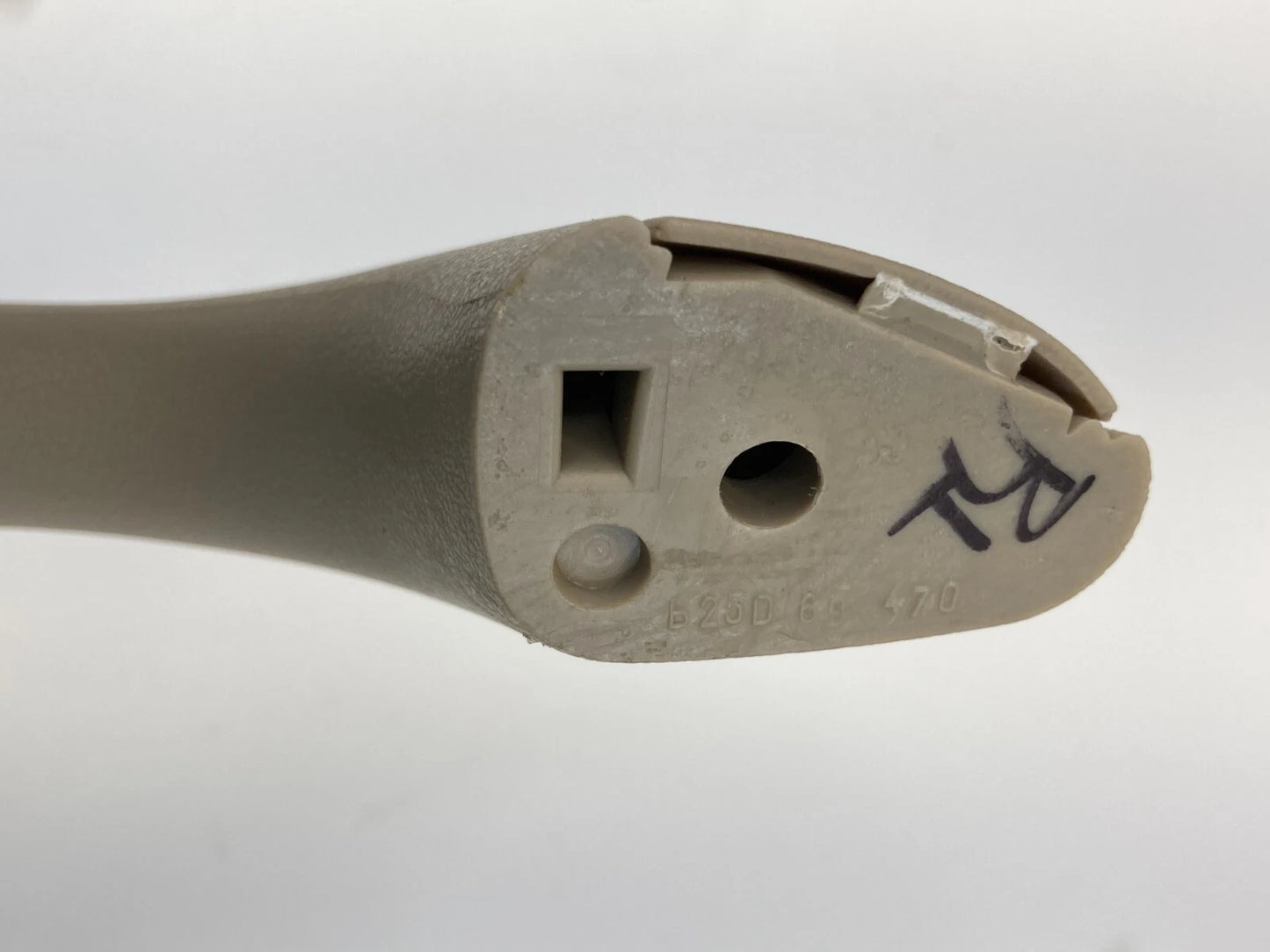 2000 2001 00 01 MAZDA MPV REAR LEFT GRAB GRIP HANDLE ASSIST STRAP B25D69470 OEM