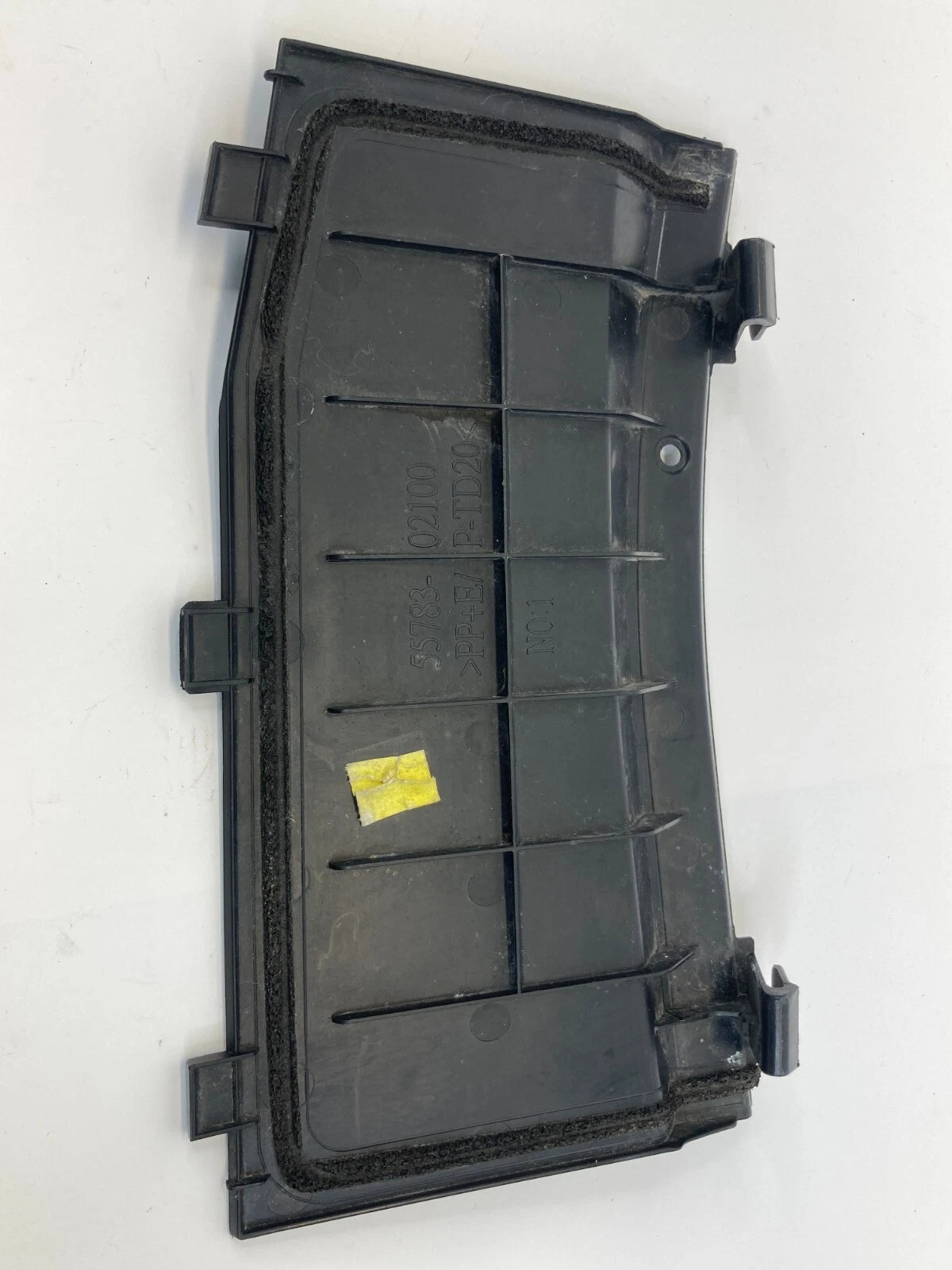 2009-2013 TOYOTA COROLLA FRONT WINDSHIELD COWL SIDE PANEL MOLDING 55783-02100