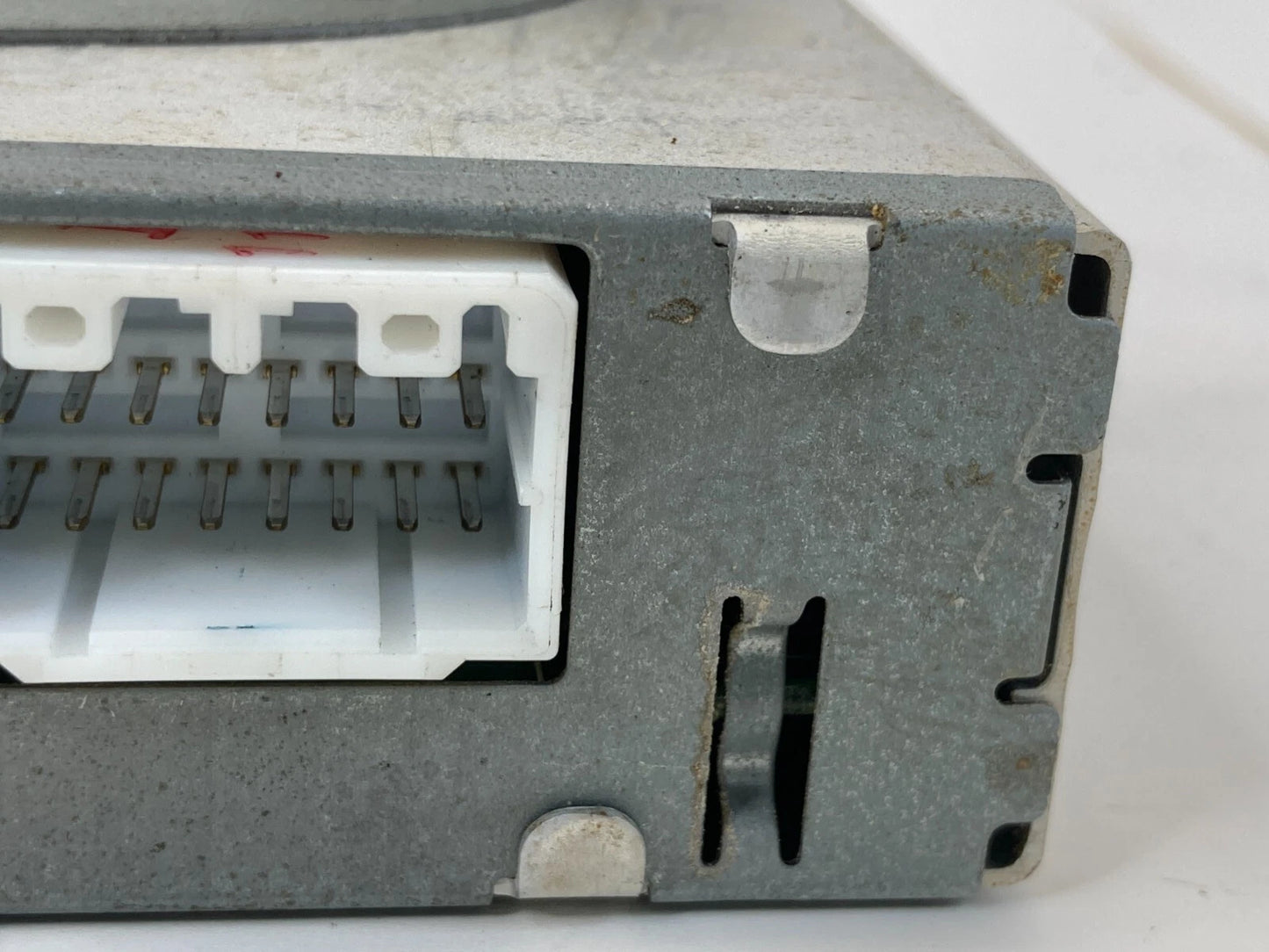 1999-2001 TOYOTA CAMRY CRUISE CONTROL MODULE COMPUTER OEM 88240-06030