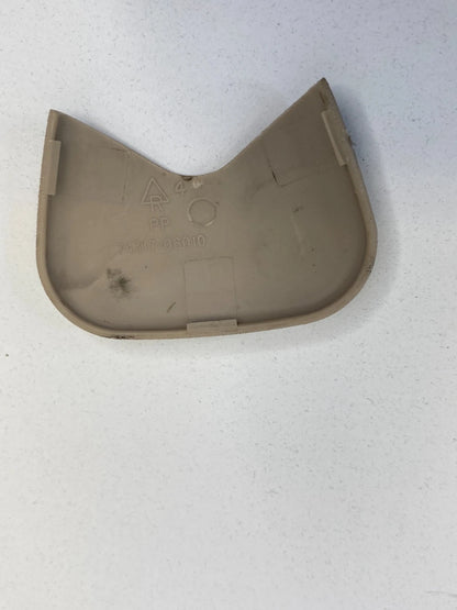 1992-1996 TOYOTA CAMRY SUNVISOR LEFT OR RIGHT SCREW COVER BRACKET ASSEMBLY OEM