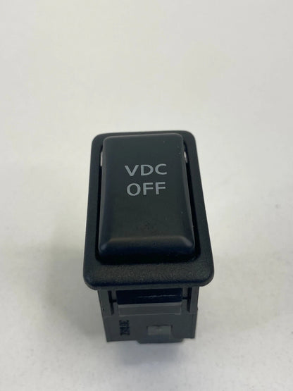 2003 2004 INFINITI G35N COUPE 3.5L V6 VEHICLE DYNAMICS CONTROL TRACTION SWITCH