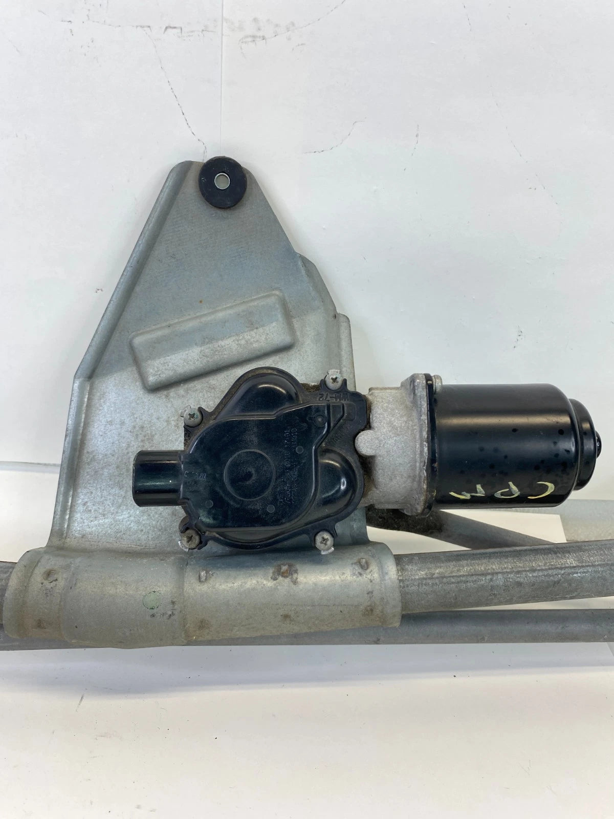2003-2008 HONDA PILOT FRONT WINDSHIELD WIPER MOTOR ASSY W/ LINKAGE OEM