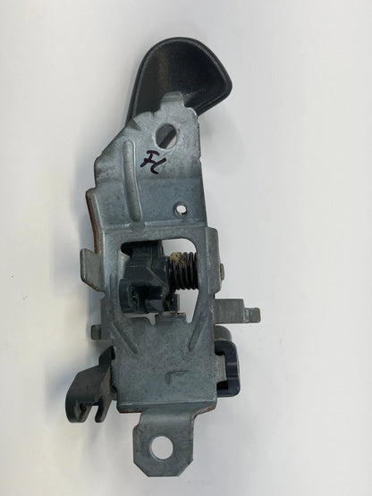1997-2004 MITSUBISHI MONTERO SPORT FRONT LEFT SIDE INNER DOOR HANDLE ASSEMBLY