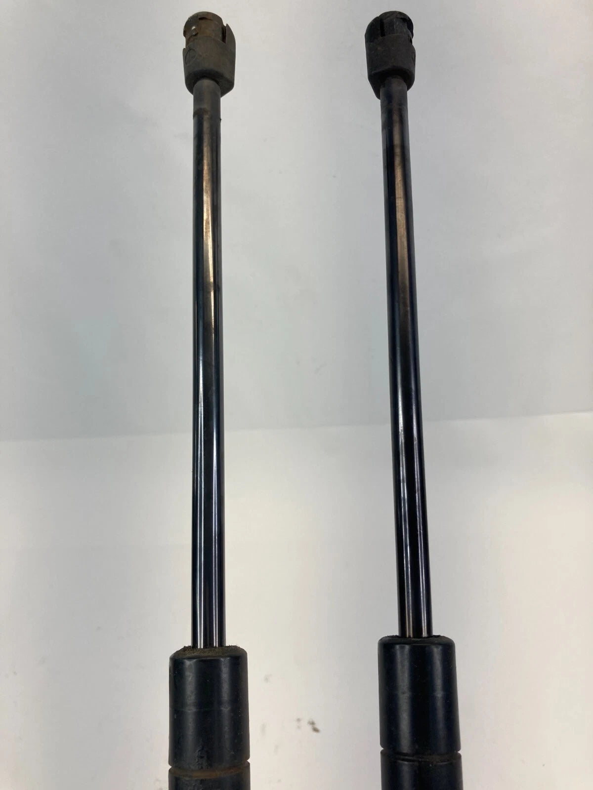 12-15 RAM CARGO VAN REAR LIFTGATE LIFT SUPPORTS SHOCK STRUTS PAIR SET 4589654AC