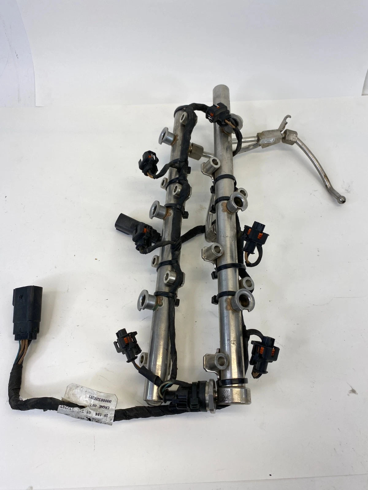 2016-2019 FORD EXPLORER POLICE INTERCEPTOR FUEL INJECTION RAIL W/INJECTORS OEM