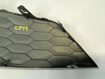 16-19 NISSAN SENTRA FRONT RIGHT SIDE FOG LIGHT LAMP GRILLE COVER 622564AF0B OEM